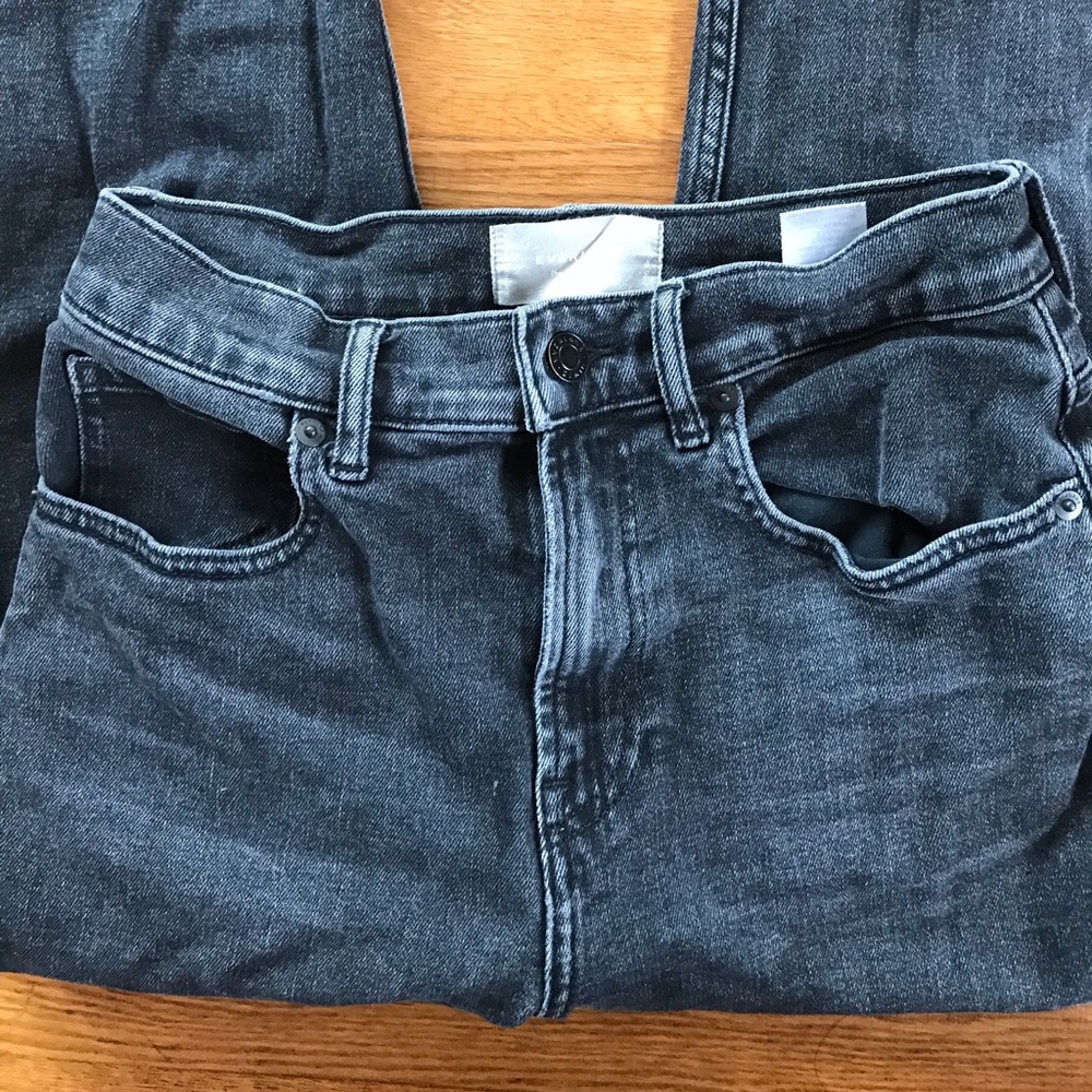 Everlane High Rise Cheeky Straight (washed black)